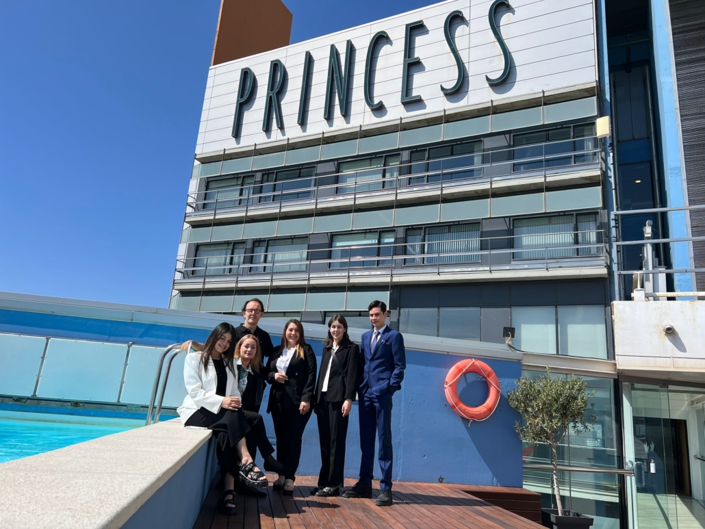 Visita al Hotel Barcelona Princess de la promoción del curso PRESENCIAL de de Hotel – Escuela de Recepcionistas de Hoteles