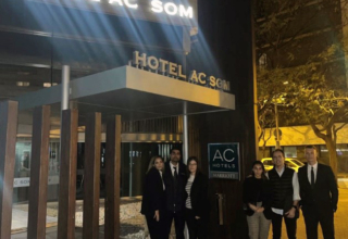 Visitamos el Hotel AC SOM – Marriot en Barcelona con la promoción del curso PRESENCIAL de Recepcionistas de Hotel